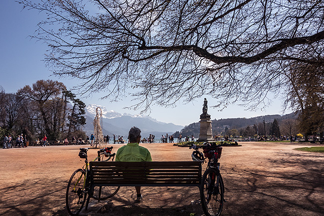 photo montagne alpes haute savoie annecy lac velo