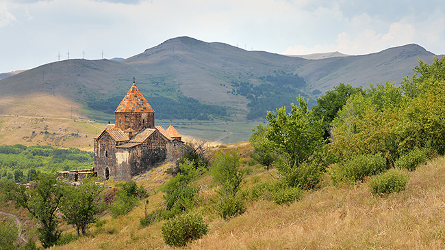 photo voyage asie centrale europe caucase armenie monastere Sevanavank lac Sevan