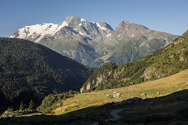 photo montagne alpes escalade vanoise alpes grées tarentaise barre des colombettes revers coup droit