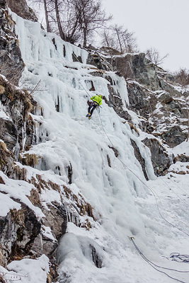 photo montagne alpes oisans ecrins la grave cascade glace nuit sera fraiche