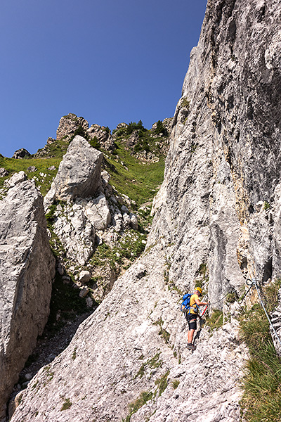 photo montagne alpes randonnée rando savoie bornes aravis ugine albertville col arpettaz mont charvin via ferrata