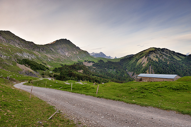 photo montagne alpes randonnée rando savoie aravis albertville ugine col arpettaz