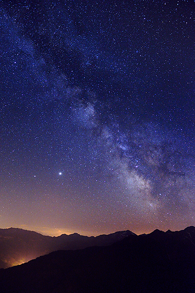 photo montagne alpes beaufortain astrophotographie comete neowise