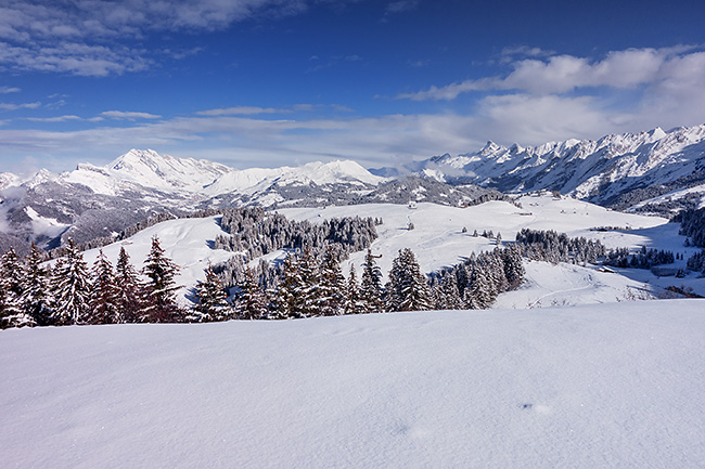 photo montagne alpes randonnée rando raquettes haute savoie aravis manigod col croix fry croix colomban plateau beauregard