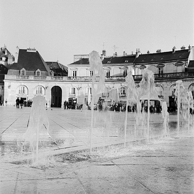 photo dijon place liberation palais ducs