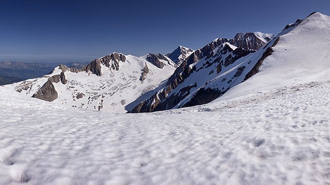 photo montagne alpes alpinisme haute savoie chapieux bourg saint maurice ville des glaciers mont blanc arete des lanchettes dome des glaciers