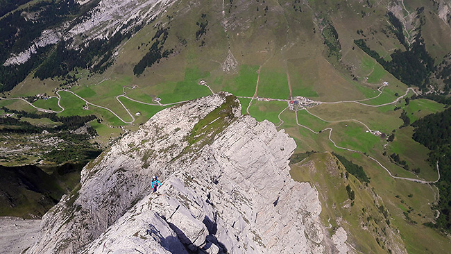 photo montagne alpes escalade grande voie aravis pointes de la blonnière arete à marion