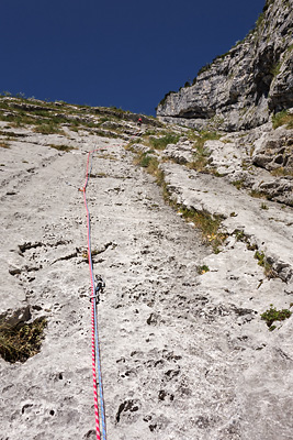 photo montagne alpes escalade grande voie aravis tournette bouton a nos belles annees