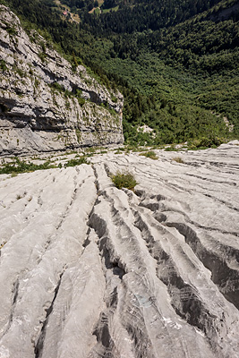 photo montagne alpes escalade grande voie aravis tournette bouton a nos belles annees