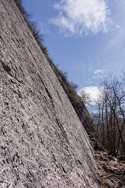 photo montagne alpes escalade bugey savoie ain yenne haut somont