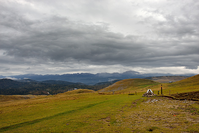 photo montagne alpes randonnee rando vercors font d'urle plateau d'ambel