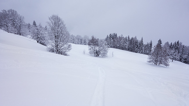 photo montagne alpes ski randonnée rando savoie bauges albertville fort batterie marthod