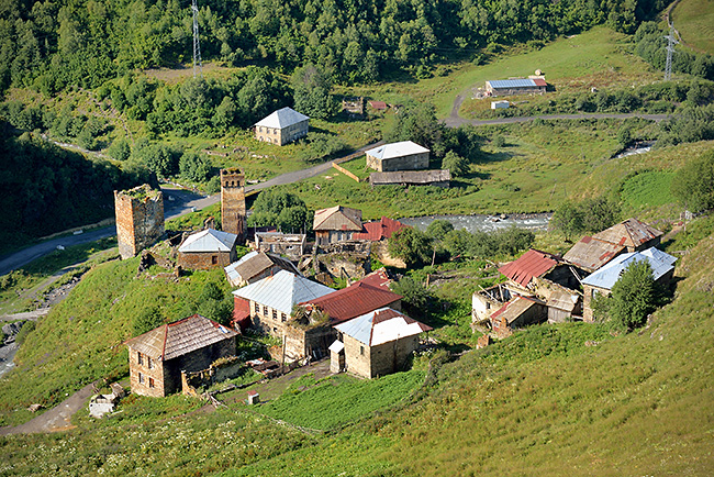 photo voyage asie centrale europe caucase georgie svanetie mestia ushguli treck randonnée rando