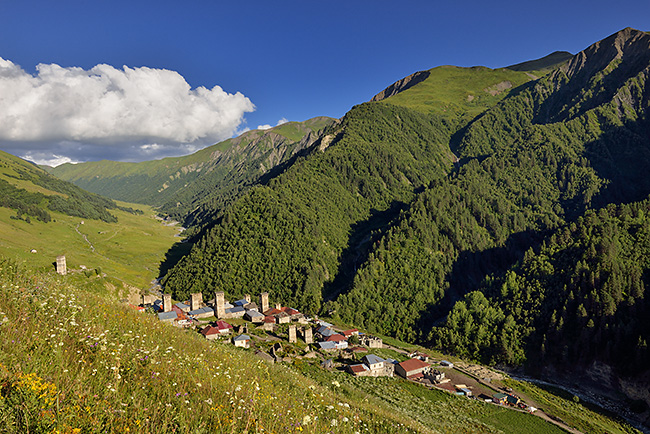 photo voyage asie centrale europe caucase georgie svanetie mestia ushguli treck randonnée rando