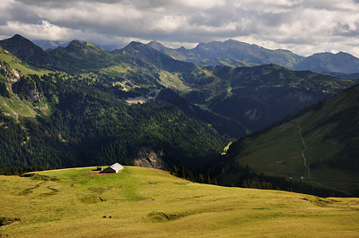 photo montagne alpes randonnée GR5 col mattes