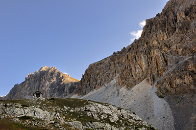 photo montagne alpes randonnée GR5 cerces chapelle saint st michel nevache