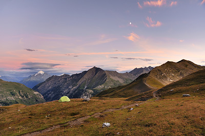 photo montagne alpes randonnée GR5 col croix bonhomme tente bivouac