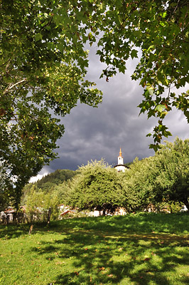 photo montagne alpes randonnée GR5 tarentaise landry camping eglise