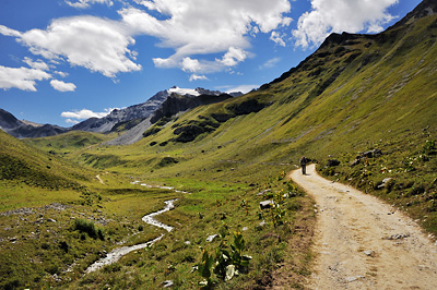 photo montagne alpes randonnée GR5 vanoise peclet polset chemin