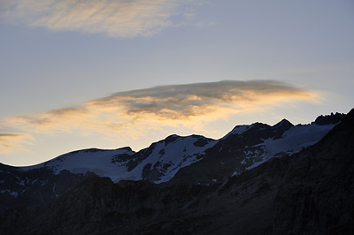 photo montagne alpes randonnée GR5 vanoise lever soleil peclet polset