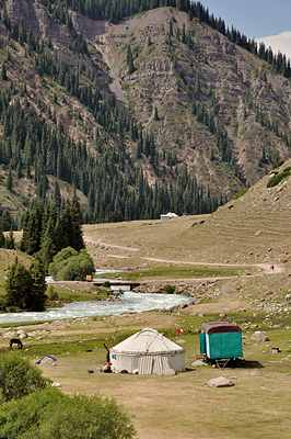 photo voyage asie centrale kirghizstan kirghizistan kirghizie kyrgyzstan karakol Jeti-Ögüz