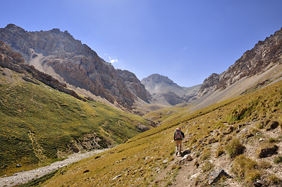 photo voyage asie centrale kirghizstan kirghizistan kirghizie kyrgyzstan tash rabat lac chatyr kol rando randonnee