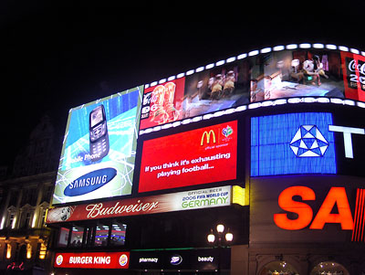 londres Piccadilly Circus by night