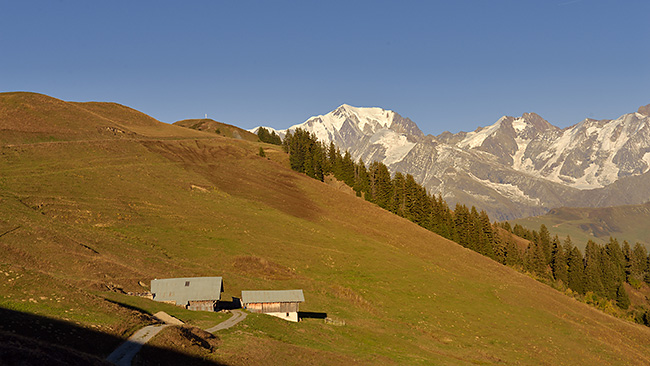 photo montagne alpes randonnée rando savoie beaufortain saisies mont clocher