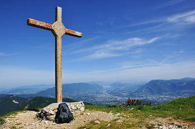 photo montagne alpes randonnée chartreuse mont granier croix