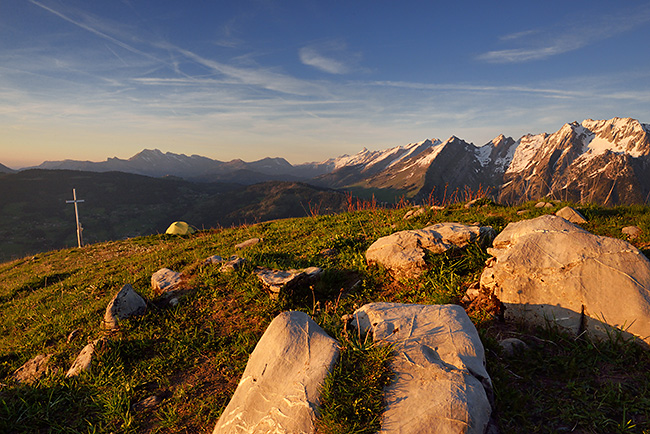 photo montagne alpes randonnée rando haute savoie bornes aravis thônes serraval faverges sulens