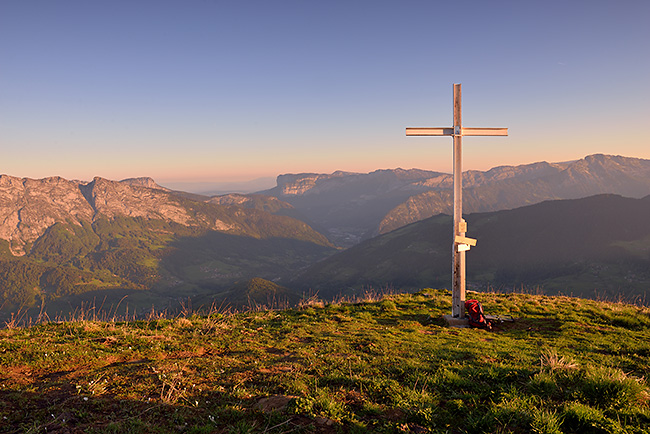 photo montagne alpes randonnée rando haute savoie bornes aravis thônes serraval faverges sulens