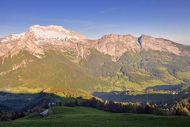 photo montagne alpes randonnée rando haute savoie bornes aravis thônes serraval faverges sulens