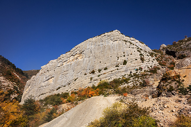 photo montagne alpes escalade hautes alpes diois baronnies orpierre belleric cascade