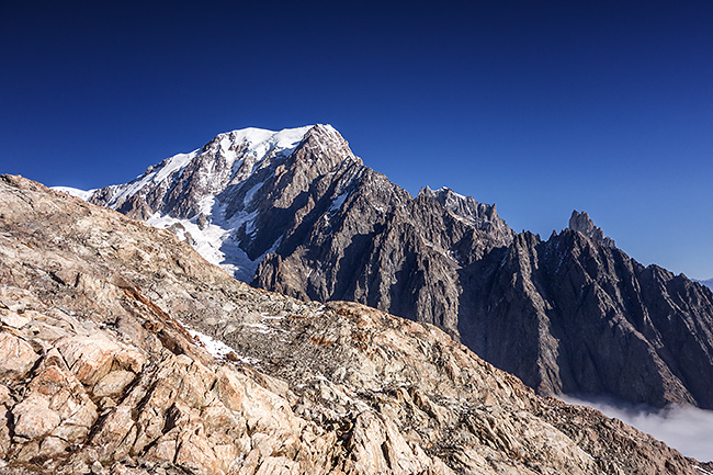 photo montagne alpes alpinisme italie courmayeur val veni petit mont blanc bivouac rainetto