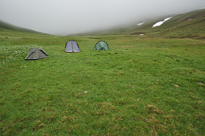 photo montagne alpes ecrins grandes rousses arves randonnée plateau emparis bivouac tente