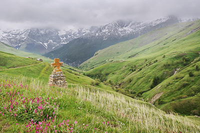 photo montagne alpes ecrins grandes rousses arves randonnée plateau emparis croix