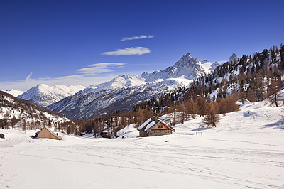 photo montagne alpes cerces thabor randonnée raquettes hiver neige nevache claree vallee laval