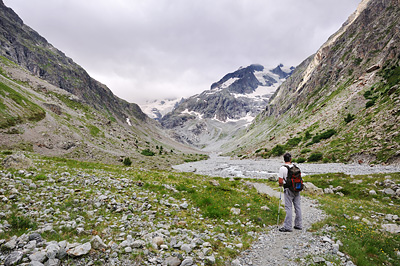 photo montagne alpes randonnée ecrins berarde refuge pilatte