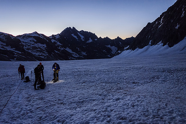 photo montagne alpes alpinisme ecrins roche faurio