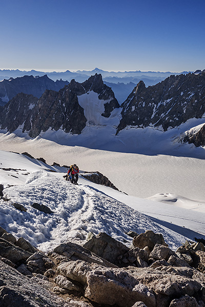 photo montagne alpes alpinisme ecrins roche faurio