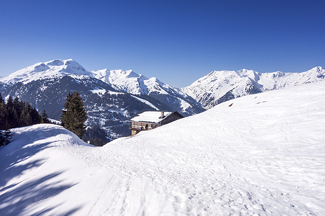 photo montagne alpes randonnee rando raquettes savoie beaufortain arêches cormet roselend col du pré roche parstire