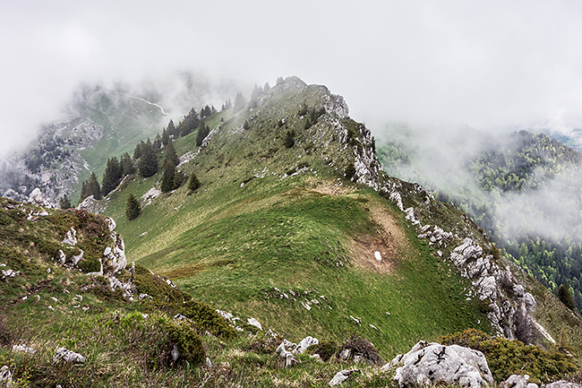 photo montagne alpes randonnée rando savoie bauges chambéry aillon margeriaz rochers bade badaz