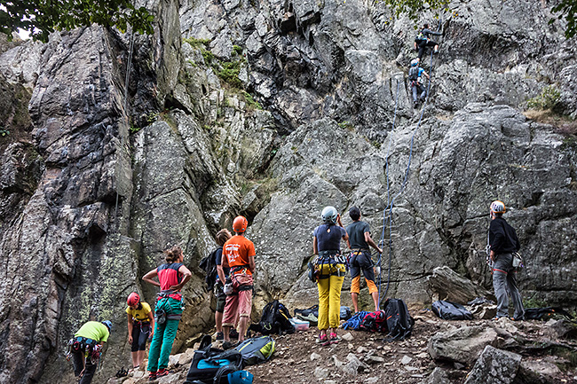 photo montagne escalade pilat roche corbiere rochetaillée planfoy satan m'habite grande voie