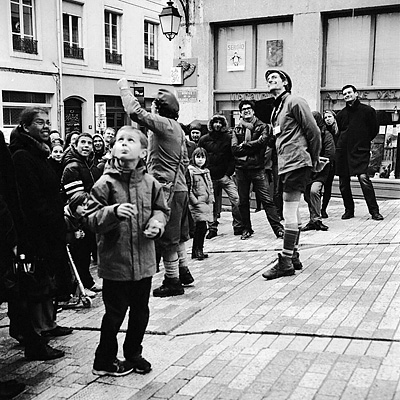 photo rolleiflex lyon croix rousse touristes