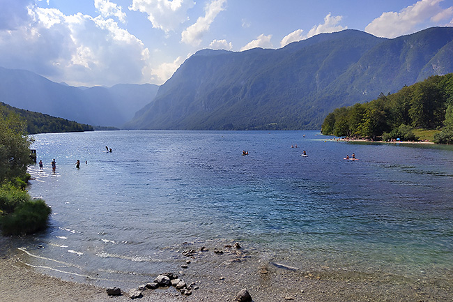 photo voyage europe centrale alpes balkans slovenie lac bohinj escalade