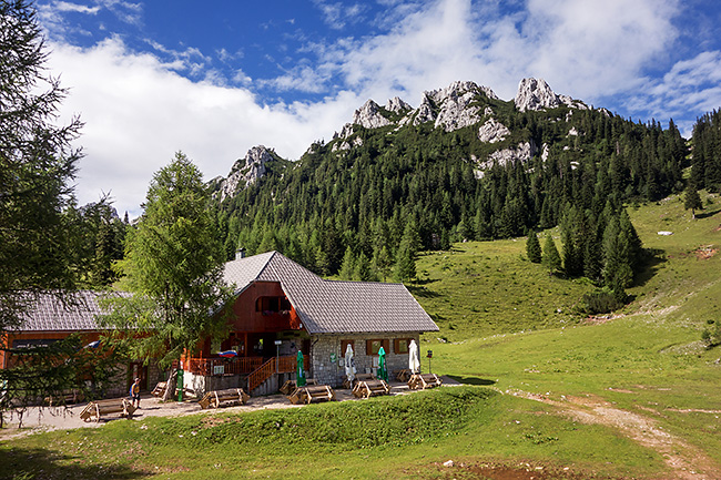 photo voyage europe centrale alpes balkans slovenie Karavankas Karavanke Planinski Dom Na Zelenici