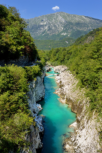 photo voyage europe centrale alpes balkans slovenie alpes juliennes valle soca kobarid bovec