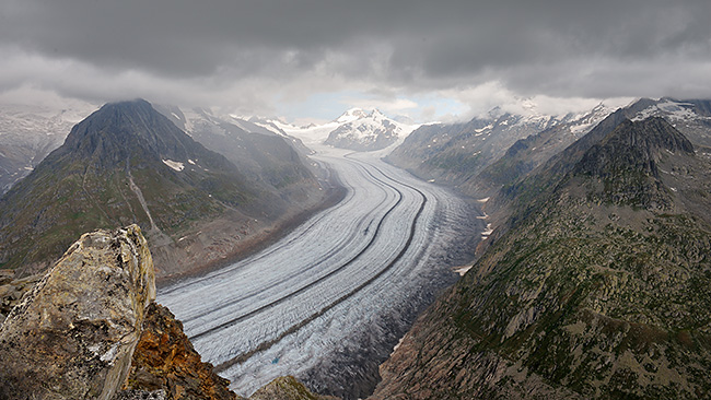 photo montagne alpes randonnée suisse valais bettmerhorn eggishorn glacier aletsch sentier UNESCO