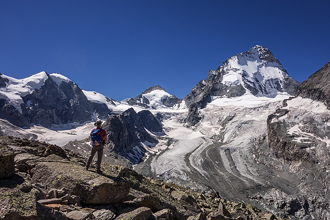 photo montagne alpes randonnée suisse valais zinal refuge cabane grand mountet