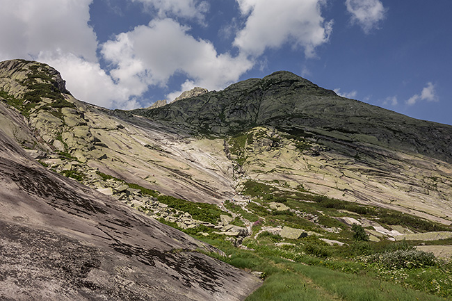 photo montagne alpes escalade grande voie suisse valais grimsel  azalee beach